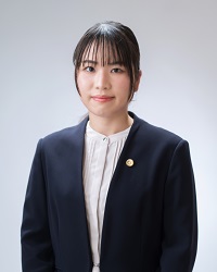 中村惟子